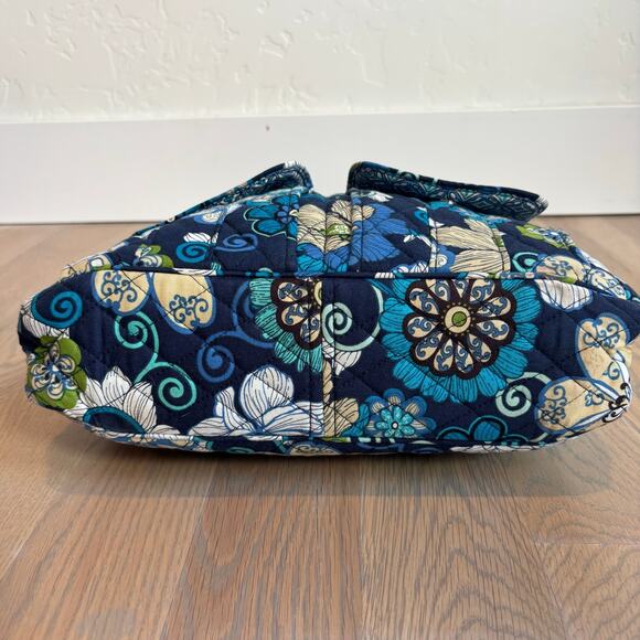 Vera Bradley Mod Floral Blue Quilted Shoulder Bag Purse Tote Retired 2007 - Picture 4 of 9